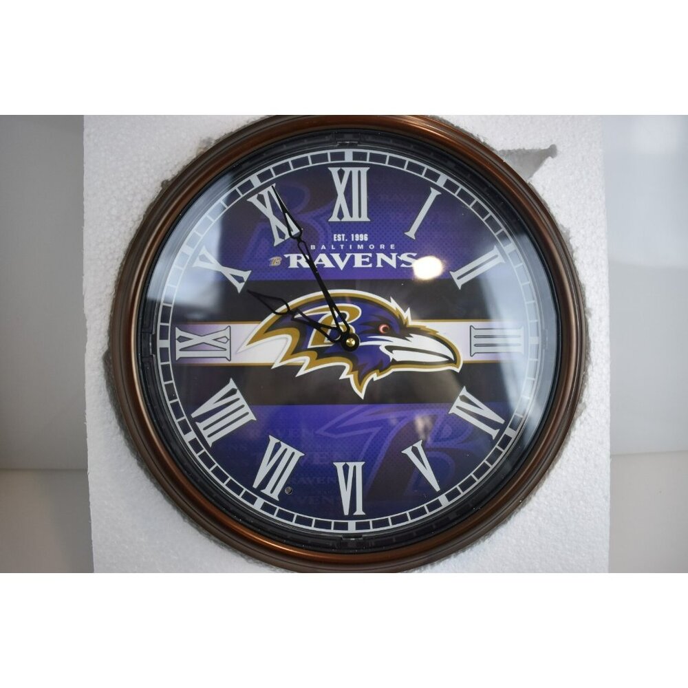 The Bradford Exchange Baltimore Ravens Outdoor Illuminated Atomic Clock NEW - Picture 4 of 4